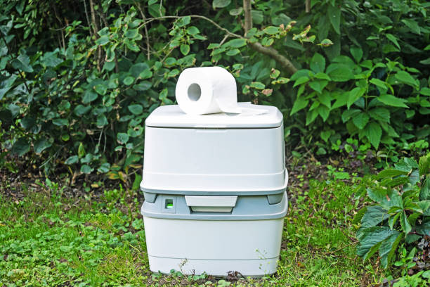 Portable Toilet Options We Offer in Pheasant Run, OH